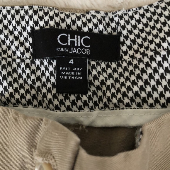 Super cute cargo Jacob mini shorts - Picture 2 of 2